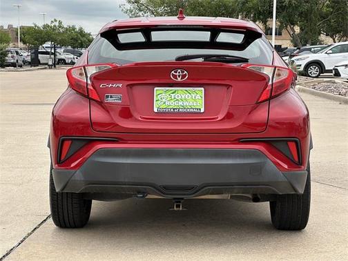 2020 Toyota C-HR LE