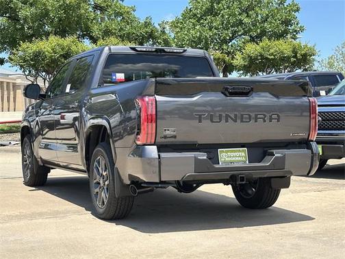 2025 Toyota Tundra Hybrid Platinum