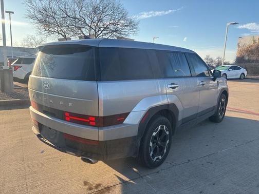 2025 Hyundai SANTA FE SE