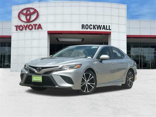 2019 Toyota Camry SE