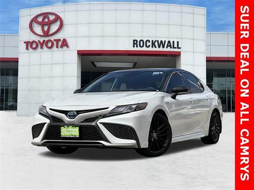 2021 Toyota Camry XSE