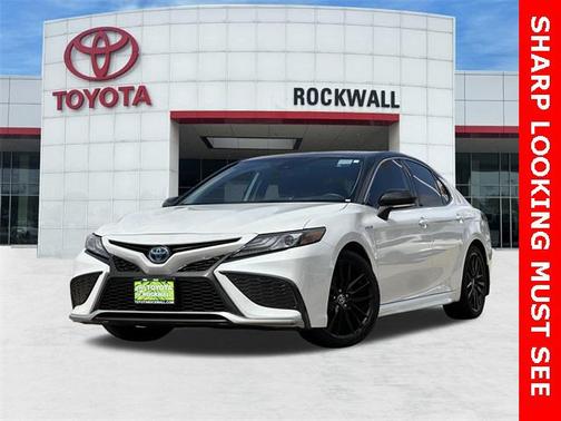 2021 Toyota Camry XSE