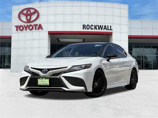 2021 Toyota Camry XSE