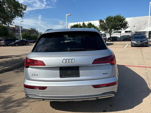 2021 Audi Q5 45 Premium Plus
