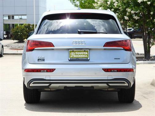 2021 Audi Q5 45 Premium Plus