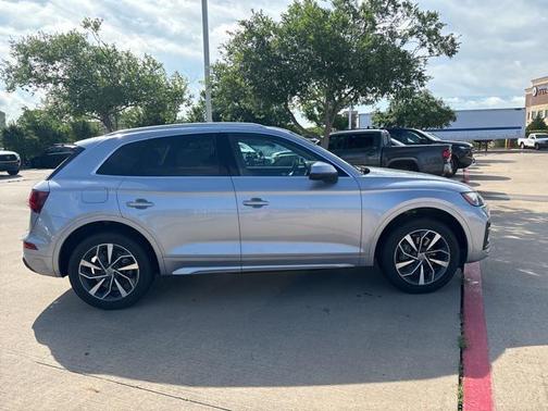 2021 Audi Q5 45 Premium Plus