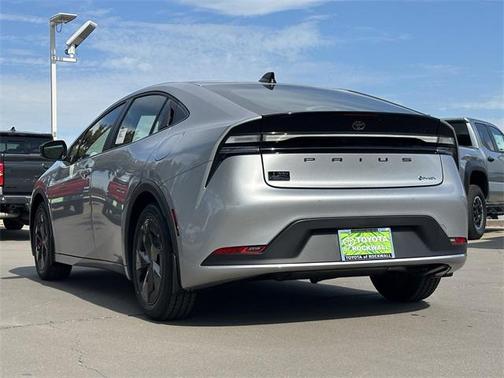 2026 Toyota Prius Plug-In Hybrid SE