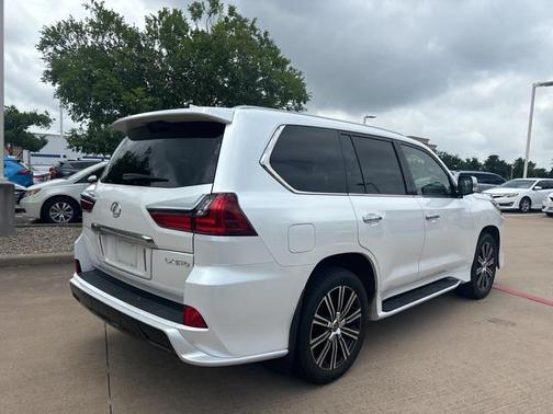2020 Lexus LX 570 Three-Row