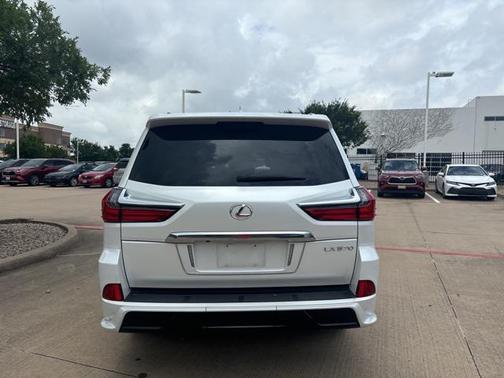 2020 Lexus LX 570 Three-Row