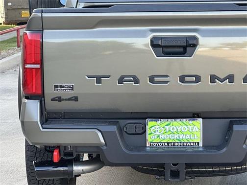 2025 Toyota Tacoma TRD Sport