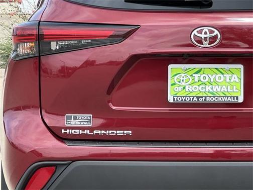 2024 Toyota Highlander XLE