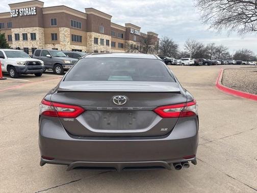 2018 Toyota Camry XLE
