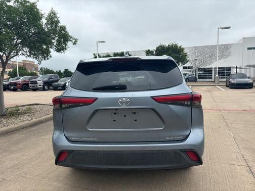 2020 Toyota Highlander XLE