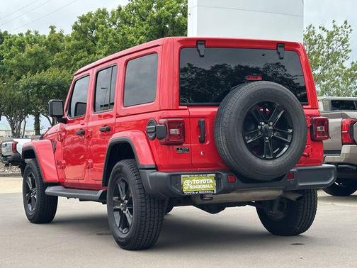 Firecracker Red Clearcoat 2019 Jeep Wrangler Unlimited Sahara