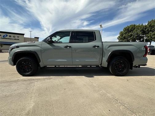 2022 Toyota Tundra Hybrid TRD Pro