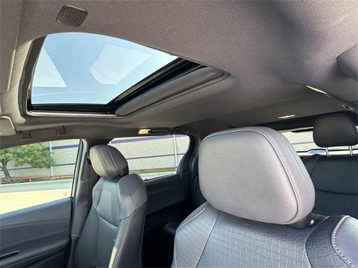 2024 Toyota Sienna Woodland Edition