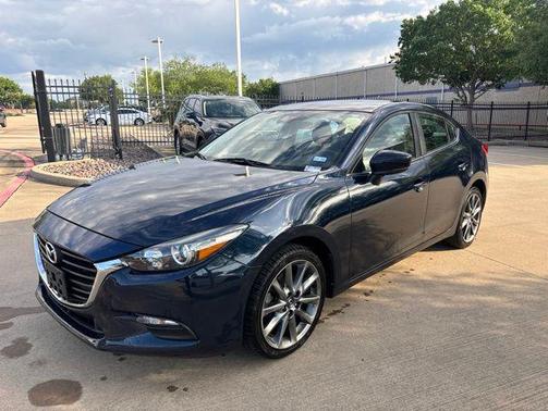 Deep Crystal Blue Mica 2018 Mazda Mazda3 Touring
