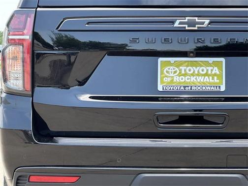 2023 Chevrolet Suburban 4WD Z71