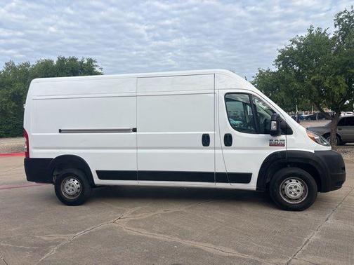 Bright White Clearcoat 2022 RAM ProMaster 2500 High Roof