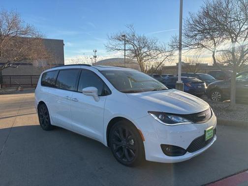 2018 Chrysler Pacifica Limited