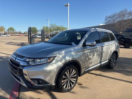2019 Mitsubishi Outlander SEL