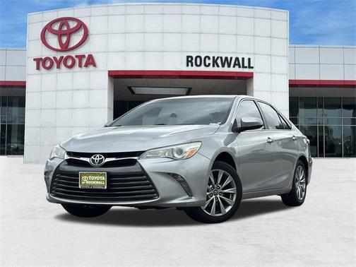 2016 Toyota Camry XLE