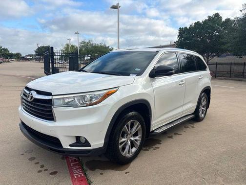 Blizzard Pearl 2015 Toyota Highlander XLE
