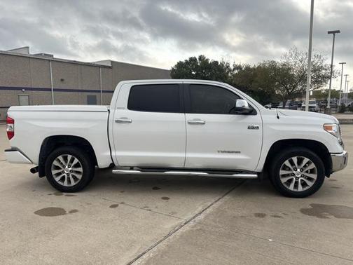 2017 Toyota Tundra Limited