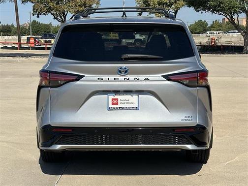 2024 Toyota Sienna XSE 7 Passenger
