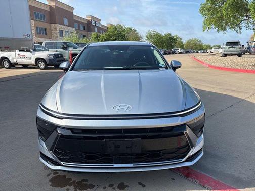 Aero Silver 2024 Hyundai SONATA SEL