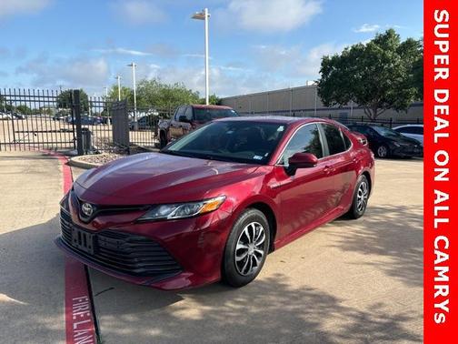 2019 Toyota Camry Hybrid LE