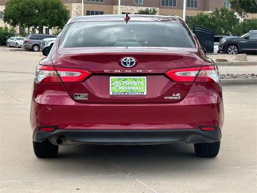 2019 Toyota Camry Hybrid LE