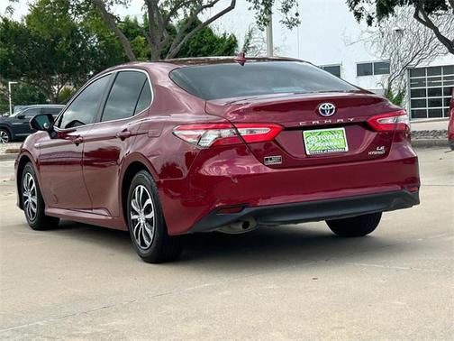 2019 Toyota Camry Hybrid LE