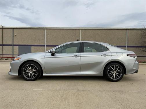 2022 Toyota Camry XLE