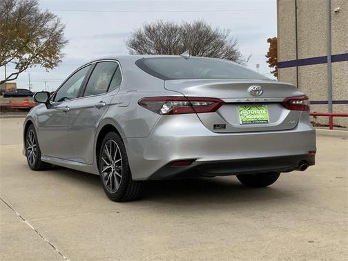 2022 Toyota Camry XLE