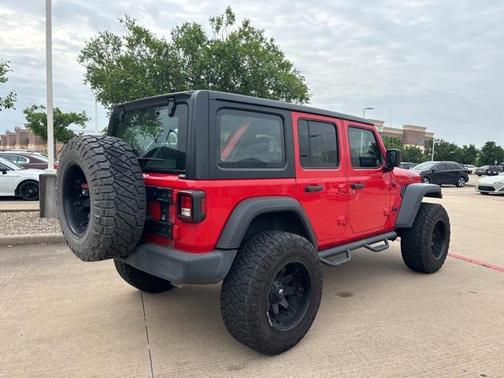 2020 Jeep Wrangler Unlimited Willys 4X4