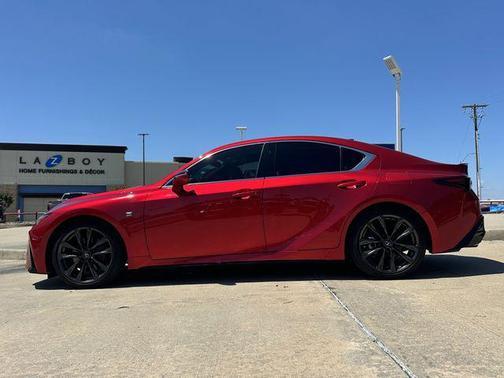 Infrared 2024 Lexus IS 350 Base