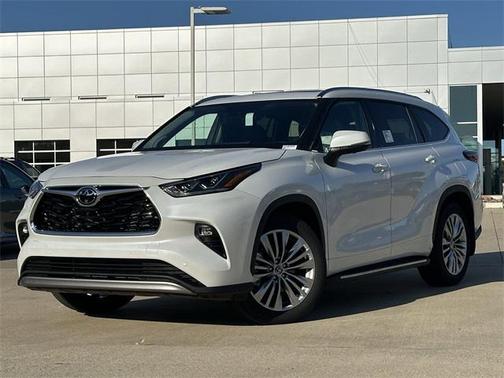 2025 Toyota Highlander Platinum