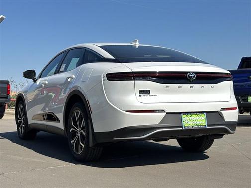 2026 Toyota Crown XLE