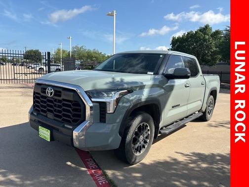 2022 Toyota Tundra SR5