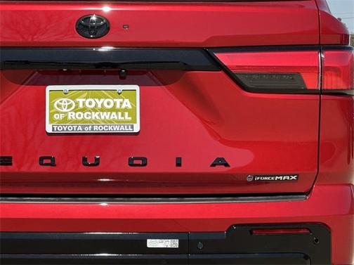 2025 Toyota Sequoia Platinum