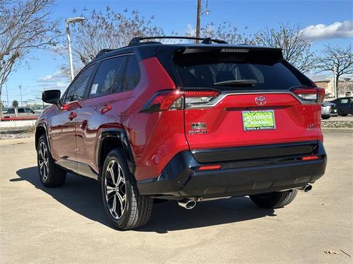 2025 Toyota RAV4 Hybrid SE