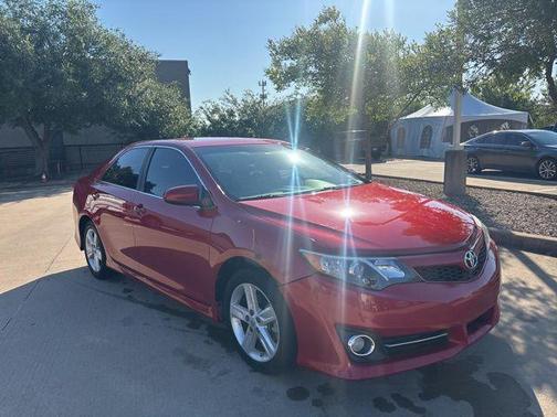 Barcelona Red Metallic 2012 Toyota Camry SE
