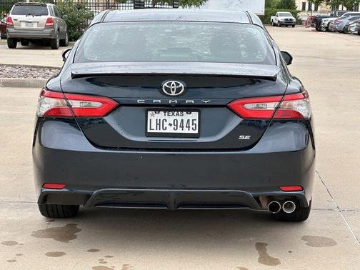 Galactic Aqua Mica 2018 Toyota Camry SE