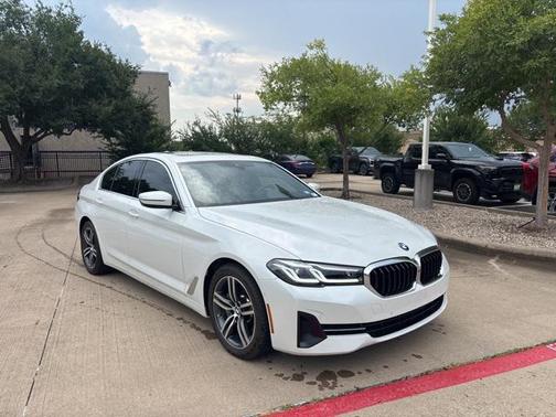 2021 BMW 530 530i