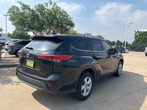 2021 Toyota Highlander L