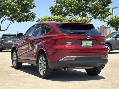 2024 Toyota Venza XLE