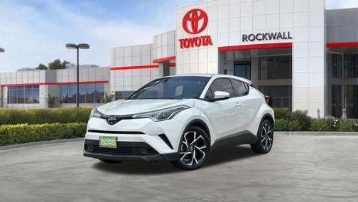 Blizzard Pearl 2018 Toyota C-HR XLE