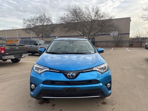 2017 Toyota RAV4 Hybrid Limited