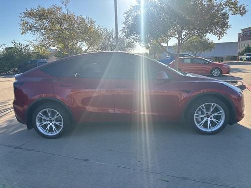 2024 Tesla Model Y Long Range Dual Motor All-Wheel Drive